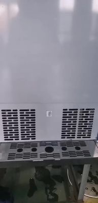 120 kg automatisch gecontroleerde ijsblokjesmachine met andere ijsvormen en -ontwerp