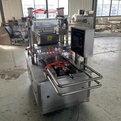 Semi-automatische kleine gummy jelly snoepmachine voor Lollipop Productie Lijn Eind