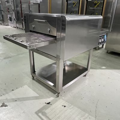 Een enkele oven 380V automatische commerciële transportband pizzaoven ideaal voor de productie van pizzeria