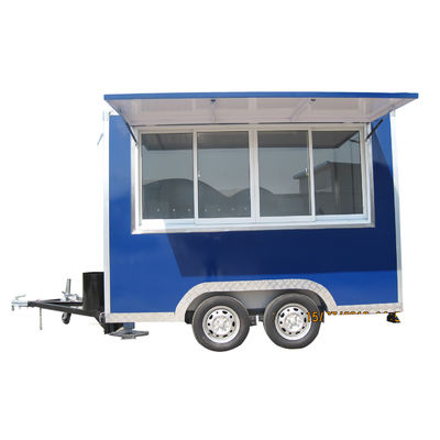 Commerciële cateringconcessietrailer met 4 wegwielen en volledig uitgeruste keuken