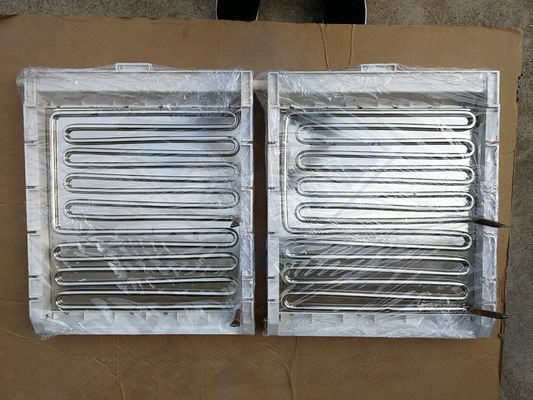 Vinnige industriële ijsmaker 22*22mm ijstype 65 kg/dag Capaciteit voor kubus- en buis-ijs