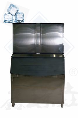 Hoogproductieve kubus-ijsmachine voor 22*22 mm ijsblokjes in industriële omgevingen