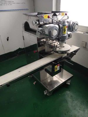 Professionele dubbelvulmachines voor het incrusteren van koekjes en gebakken levensmiddelen