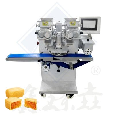Eenvoudige werking van de extruder en de vulmachine met automatisering