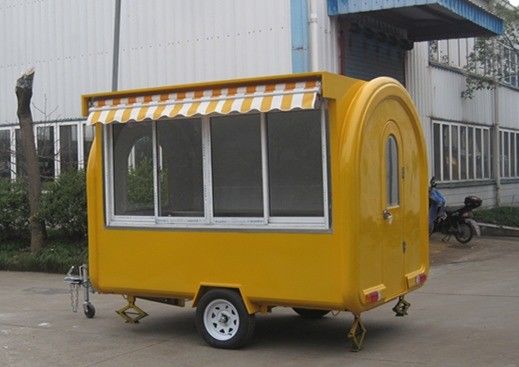 Gepersonaliseerde kleurvoedsel Drank IJscreme Mobiele voedseltruck met volledig uitgeruste keuken