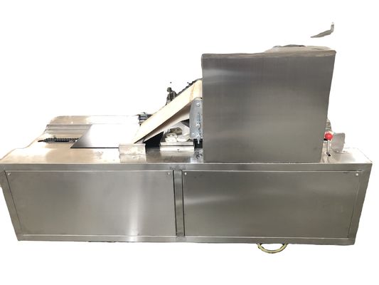 Semi-automatische koekjesmachine voor in koekjes bakkerij bedrijf in kookolie