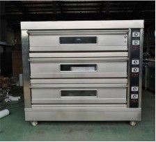 Hoogproductieve bakkerijoven voor het bakken van cake 3 kastjes Oven thermometers en jaar 2020