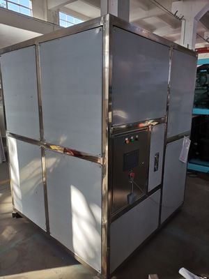 Hoge capaciteit 2 ton per dag semi-automatische industriële ijsblokjesmaker JYC-6000P 380V