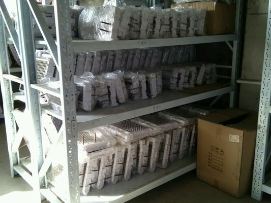 295 kg/dag Industrial Water Cooling Ice Cube Maker Machine met automatische verdamper
