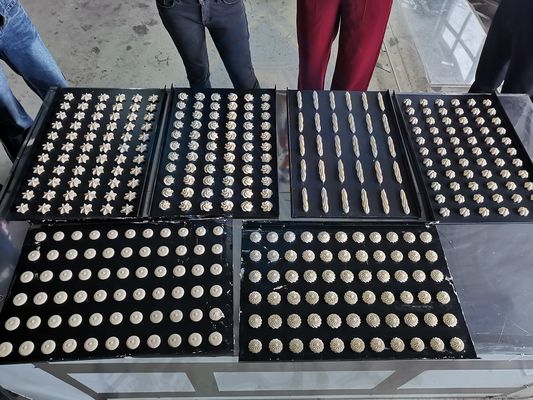 Vervaardiging van koffiekoekjesmachines voor de automatisering van de productie van pindakaaskoekjes