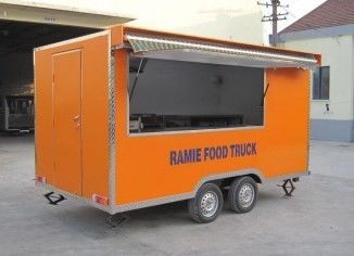 Grote op maat gemaakte motor food trailer 2300*1750*2100mm mobiele buffet food truck