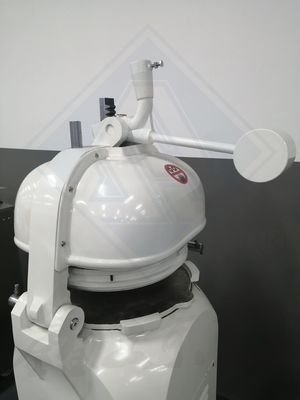 0.75kW Elektrische energie Deeg Divide Rondelmachine voor broodbrood Productie Lijn