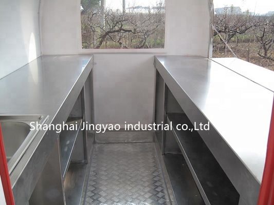 1500kg foodtruck De perfecte keuze voor uw mobiele fastfoodbedrijf