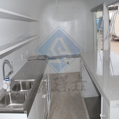 Outdoor Street Food Cart 300cm Single Axle Commerciële ijsjes Snack Drinks Vending Truck