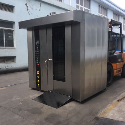 76.5kw commerciële gas roterende varkensrooster machine voor het roosteren van hele varkens op promotie