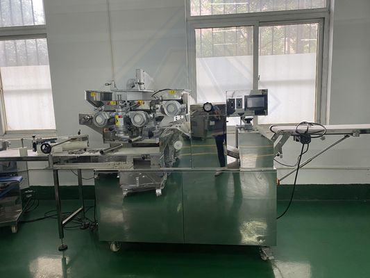 Multi-head incrustatie- en co-extruderingsmachine voor het vullen van koekjes