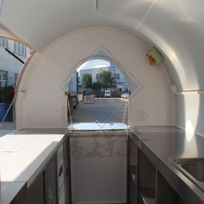 Outdoor Street Vending Op maat gemaakte 300cm mobiele foodtruck met luifel en rond model