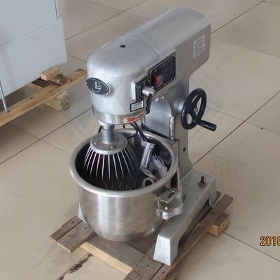 490X390X695mm 10l 15l 20l 30l Planetary Centrifugal Mixer voor bakkerij cake Verkoop in Pakistan