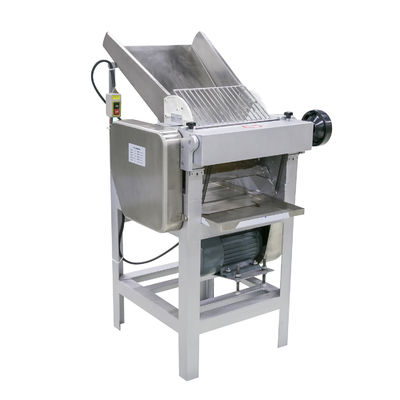 Professionele deegrolplaat voor het bakken van knapperig gebak 2430*880*1230MM Grootte