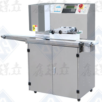 390 kg Automatische grote Kubba/Kibbeh incrustatiemachine met een werkcapaciteit van 20-135 stuks/min