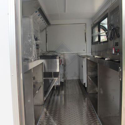 Outdoor Street Vending 400CM Single/Double Axles mobiele foodtruck met een mooi ontwerp