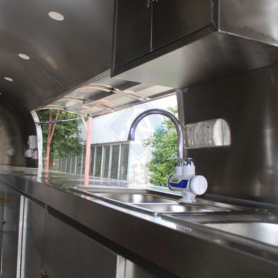3 kW Industrial Mobile 580CM Single/Double Axles Customized Food Truck van roestvrij staal
