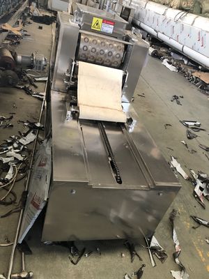 1450x1000x1450mm Biscuit Cookie Cracker Verwerkingsmachine voor One-Stop Bakery