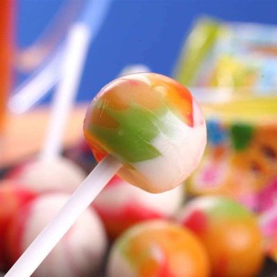 Automatische Toffee Candy Lollipop Bear Making Machine 70KW voor snoepproductielijn