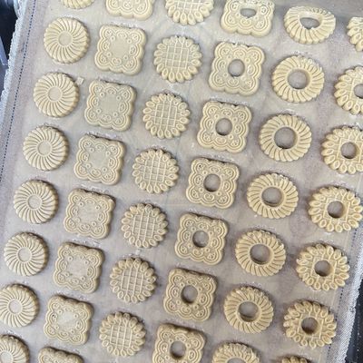 Kleine automatische koekjes maken machine in 2kw bakkerij apparatuur voor de productie van koekjes
