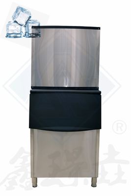 Luchtkoeling Waterkoeling Industriële ijsblokjesmachine 500 kg voor de productie van ijs