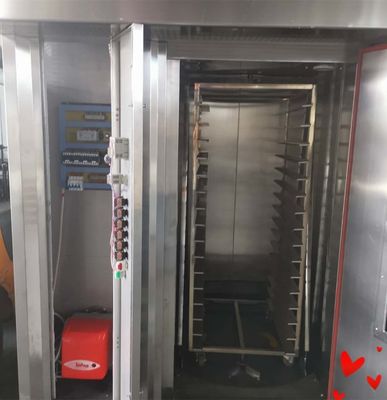 Hoge productiviteit 32 bakken Elektrisch Diesel Rotary Rack Bakoven Brood en koekjes