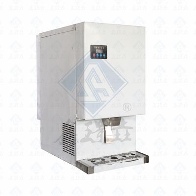 Machine voor het maken van ijsblokjes met een hoge capaciteit met geavanceerde technologie en automatische werking