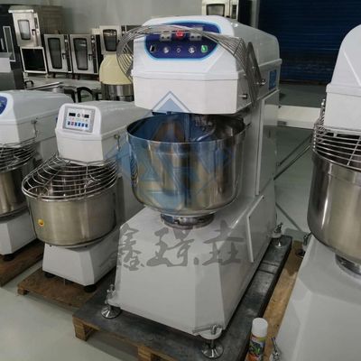Elektrische bakkerij Spiraal deegmengmachine Industriële automatische broodapparatuur