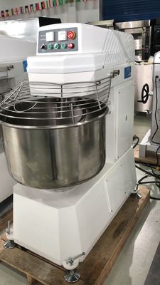 50 kg Broodbakmachine 50 kg Taartdeegmixer voor het bakken van taart en pizza