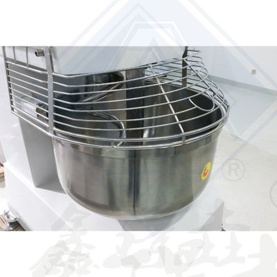 Meerdere functies Elektrische 80L deegmixer Ideaal voor bakkerijen en vleesverwerkende fabrieken