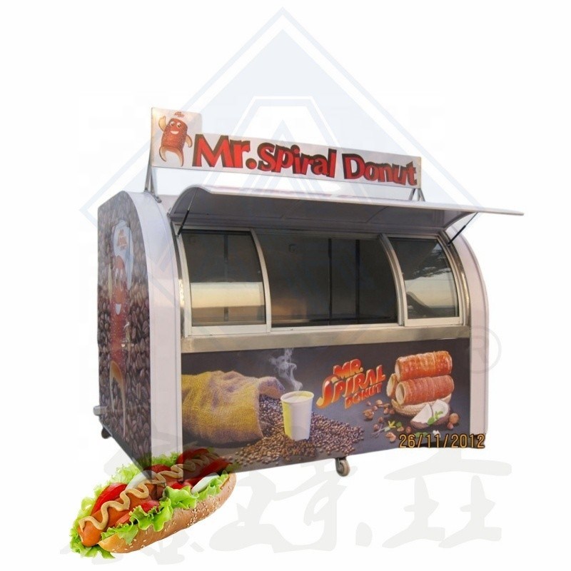 Hotdog Food Cart met gemotoriseerde wielen Volledig uitgerust en aangepast kleur