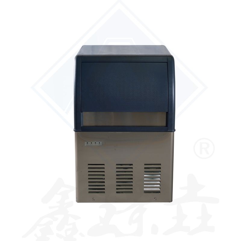 Commerciële ijsblokjesmachine met een capaciteit van 54 kg/dag en een snelle productie