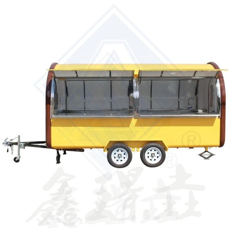 Water-gebaseerde 450CM Single Axle Mobile Hot Dog Coffee Food Truck voor Outdoor Street Vending